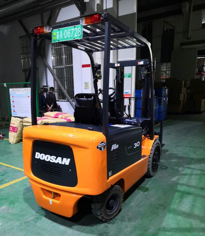 衆昌叉車租賃案例展示